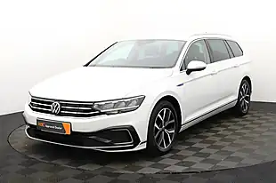 Used 2021 Volkswagen Passat Gte White - Interior and Exterior details 8