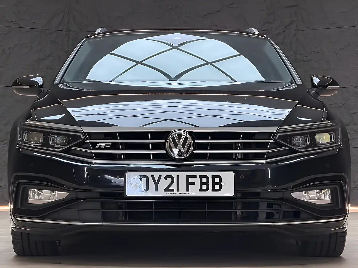 Used 2021 Volkswagen Passat R-Line Edition Black - Interior and Exterior details 6