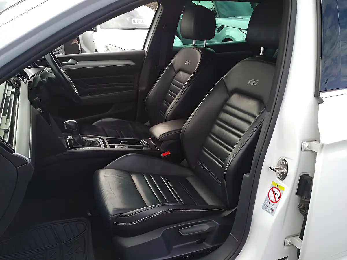 Used 2021 Volkswagen Passat R-Line White - Interior and Exterior details 14
