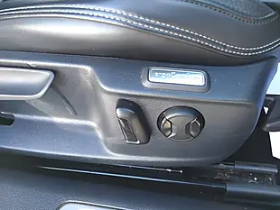 Used 2021 Volkswagen Passat R-Line White - Interior and Exterior details 15