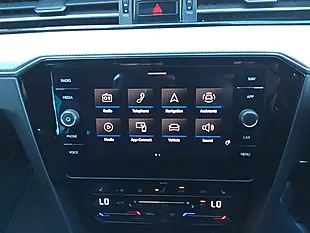Used 2021 Volkswagen Passat R-Line White - Interior and Exterior details 17