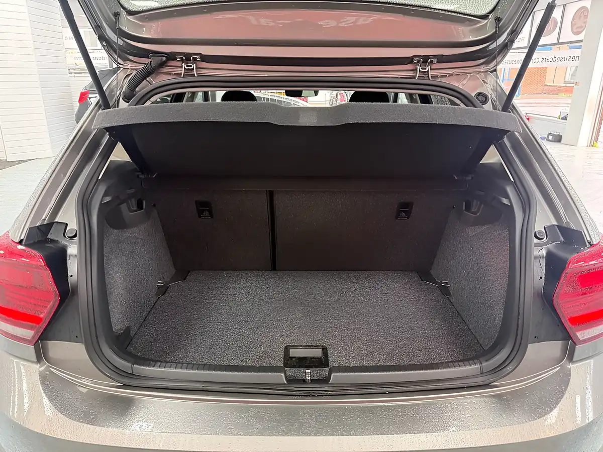 Used 2021 Volkswagen Polo Active Grey - Interior and Exterior details 9