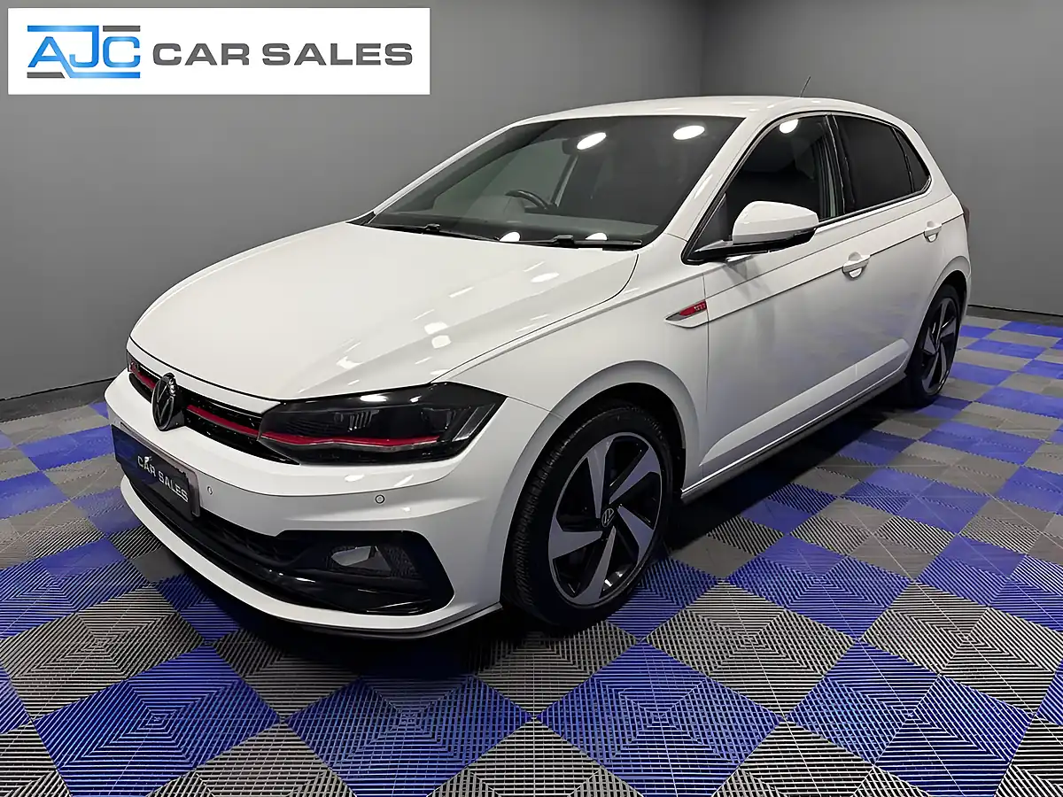 Used 2021 Volkswagen Polo Gti+ Pure White - Front View