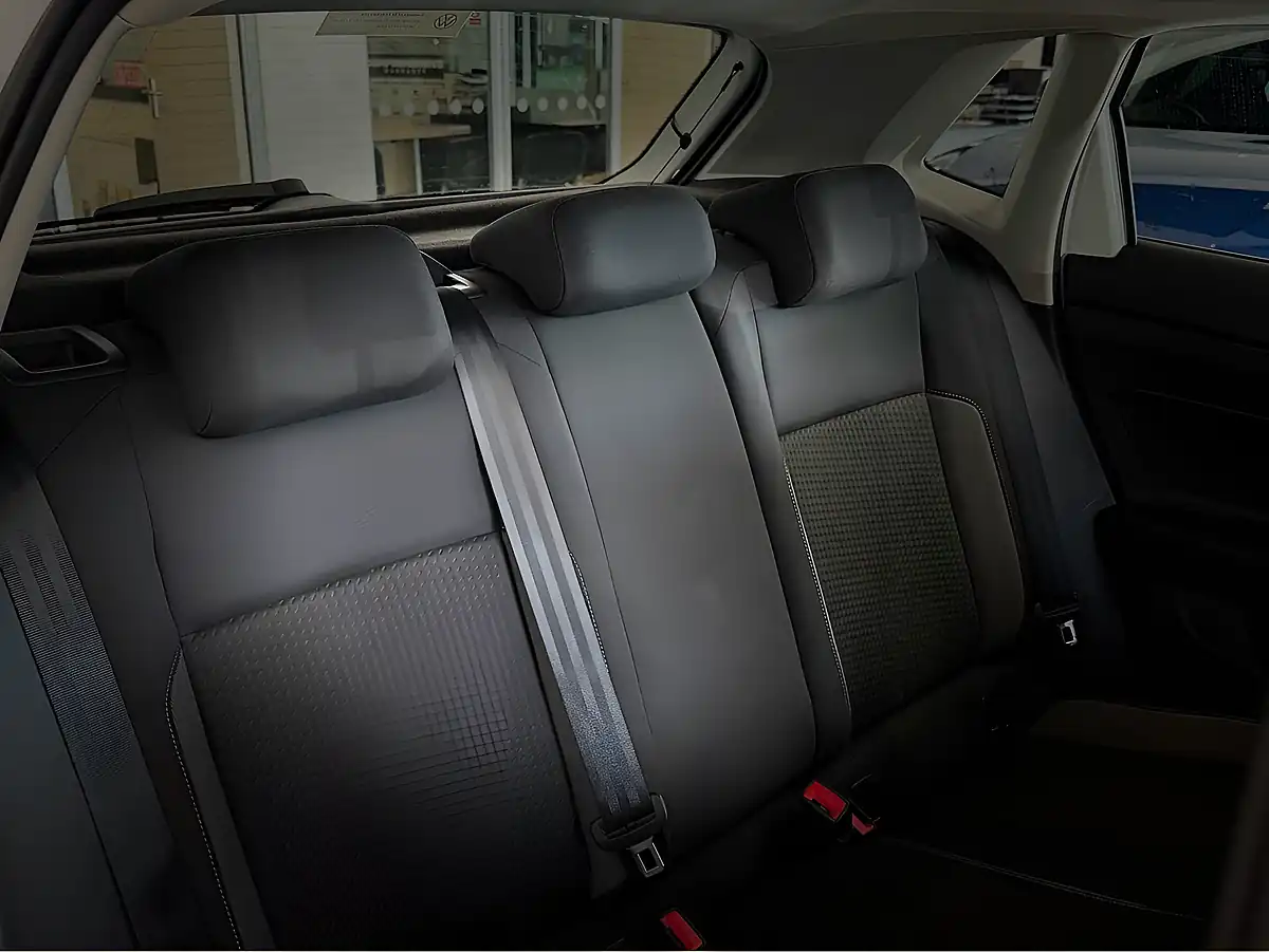 Used 2021 Volkswagen Polo Life White - Interior and Exterior details 18