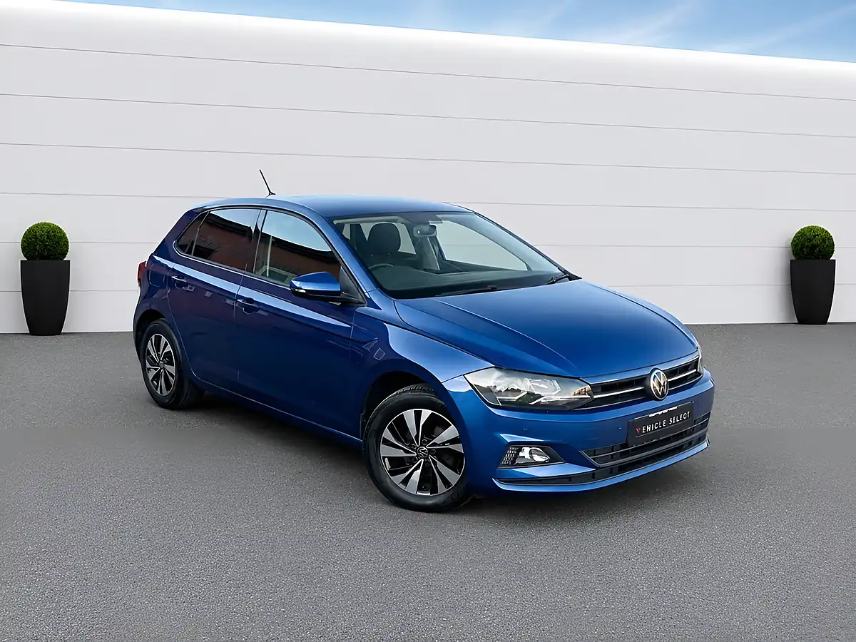 Used 2021 Volkswagen Polo Match Blue - Front View