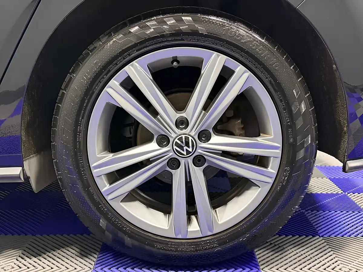 Used 2021 Volkswagen Polo R-Line Deep Black Pearl - Interior and Exterior details 19
