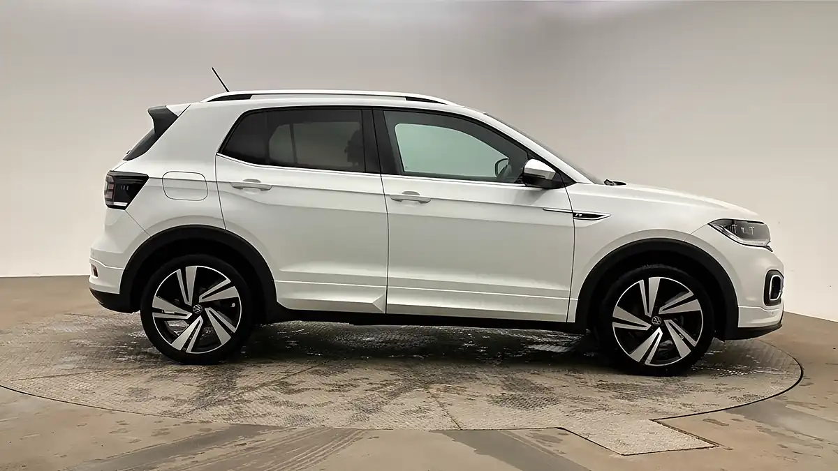 Used 2021 Volkswagen T-Cross R-Line White - Interior and Exterior details 4