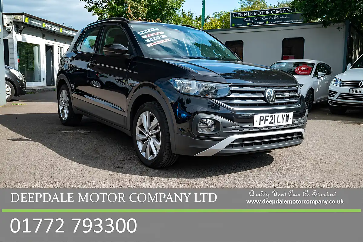 Used 2021 Volkswagen T-Cross Se Deep Black - Front View