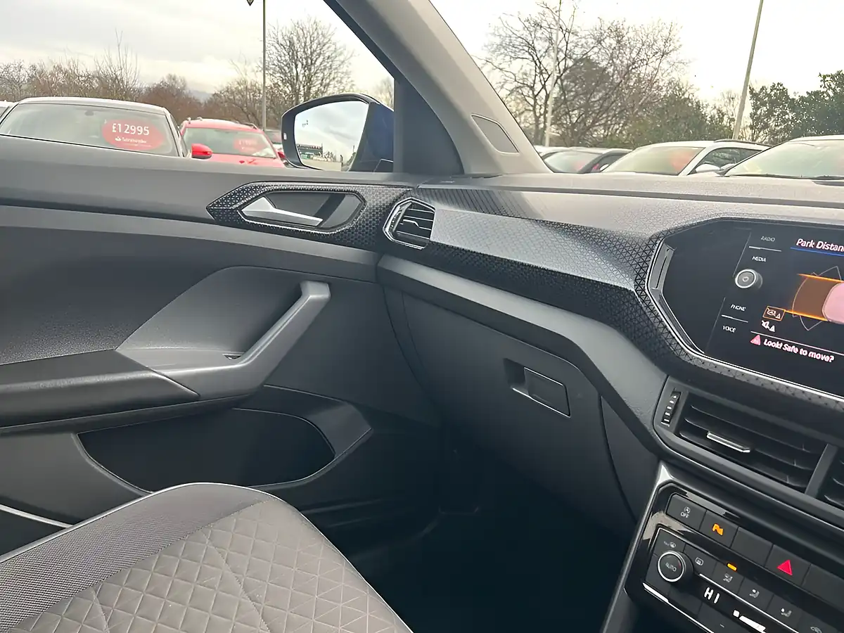 Used 2021 Volkswagen T-Cross Sel Blue - Interior and Exterior details 13