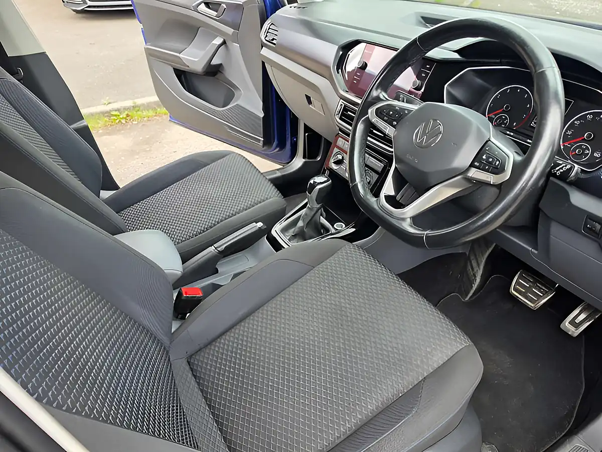 Used 2021 Volkswagen T-Cross United Blue - Interior and Exterior details 13