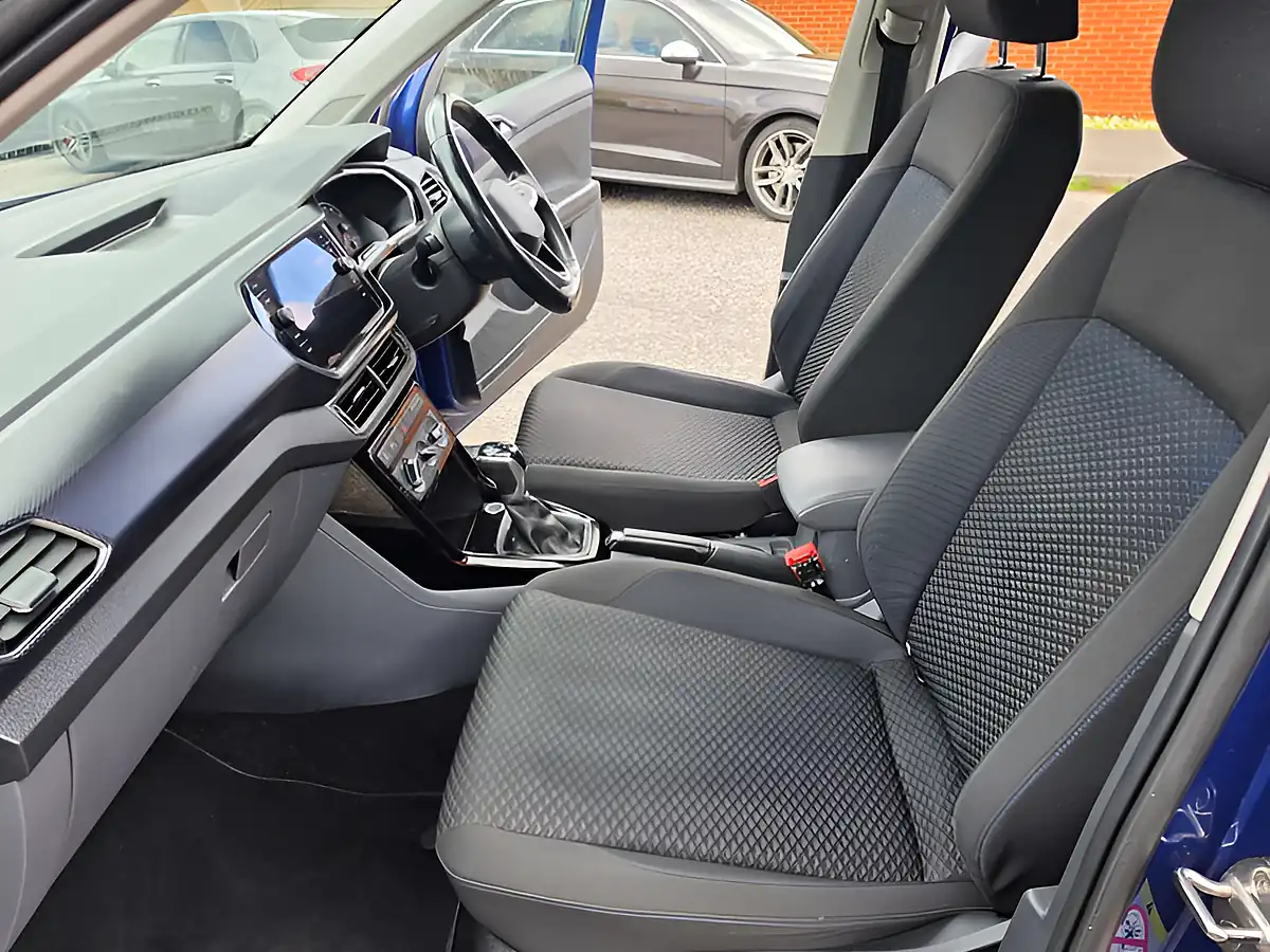Used 2021 Volkswagen T-Cross United Blue - Interior and Exterior details 14