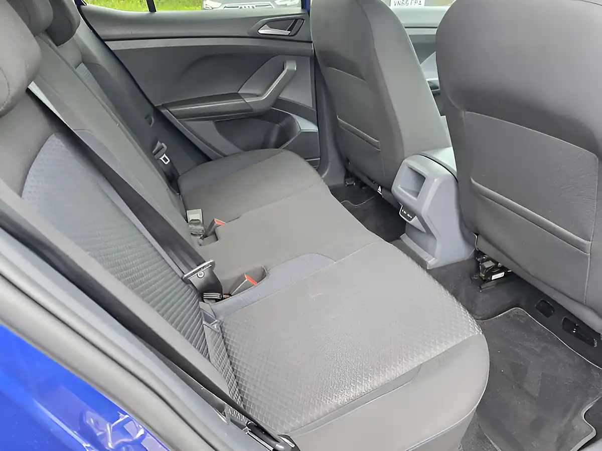 Used 2021 Volkswagen T-Cross United Blue - Interior and Exterior details 20