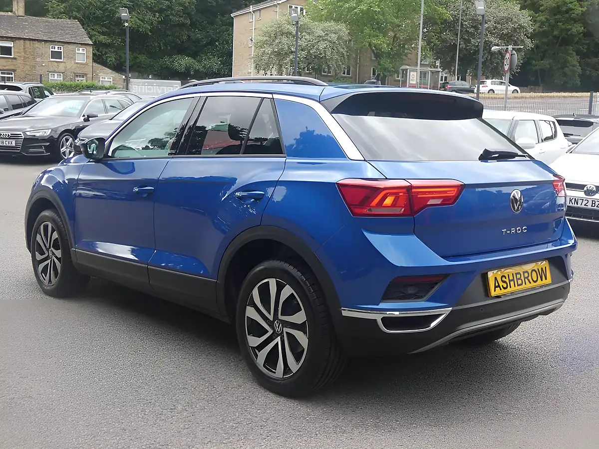 Used 2021 Volkswagen T-Roc Active Ravenna Blue Metallic - Interior and Exterior details 12