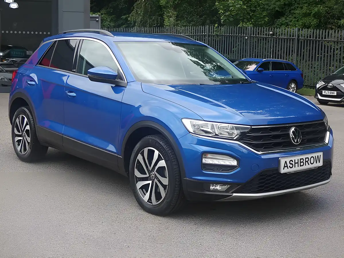 Used 2021 Volkswagen T-Roc Active Ravenna Blue Metallic - Interior and Exterior details 8