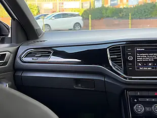 Used 2021 Volkswagen T-Roc Black Edition White - Interior and Exterior details 16