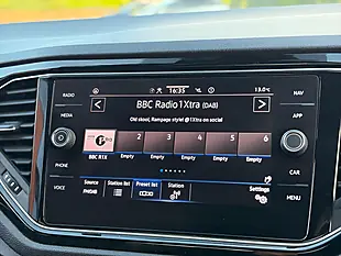 Used 2021 Volkswagen T-Roc Black Edition White - Interior and Exterior details 19