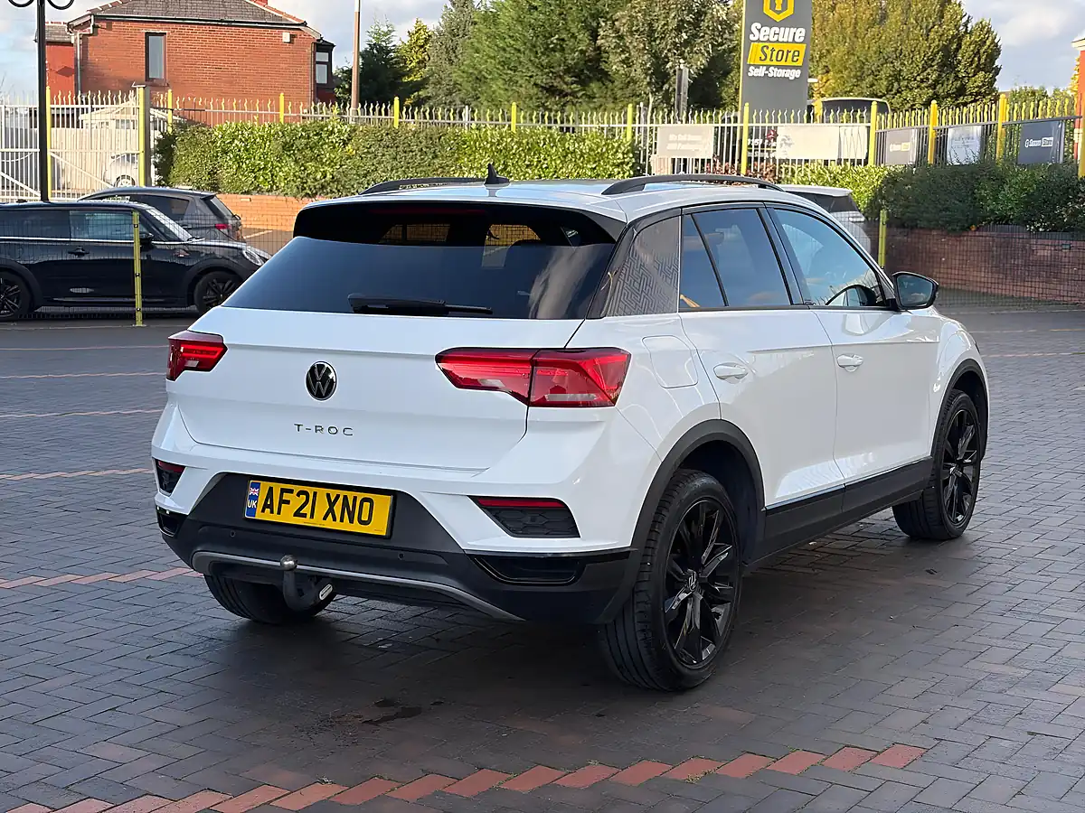Used 2021 Volkswagen T-Roc Black Edition White - Interior and Exterior details 7