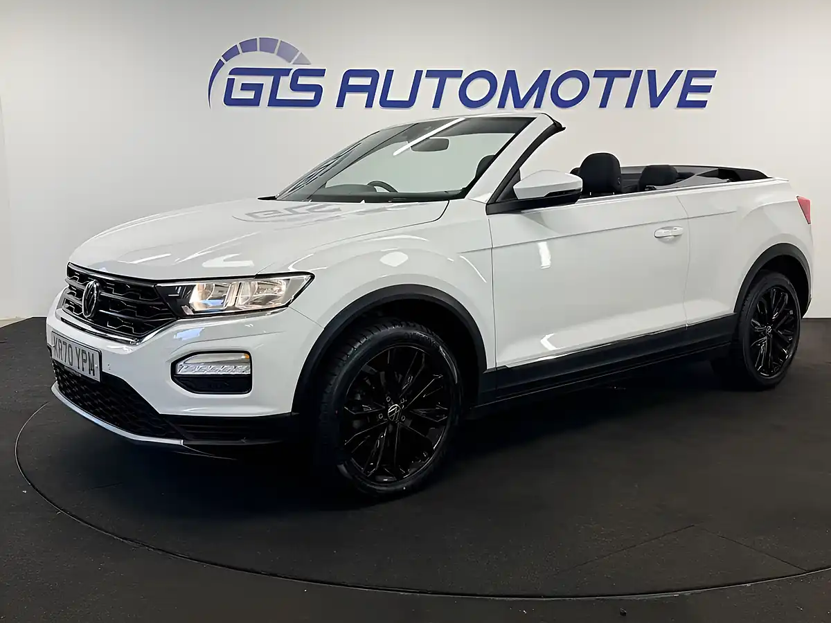 Used 2021 Volkswagen T-Roc Design Pure White - Interior and Exterior details 16
