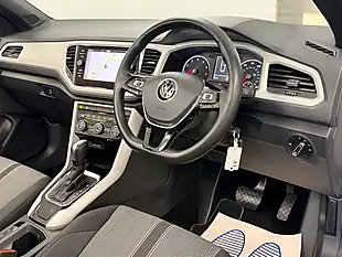 Used 2021 Volkswagen T-Roc Design Pure White - Interior and Exterior details 17