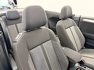 Used 2021 Volkswagen T-Roc Design Pure White - Interior and Exterior details 18