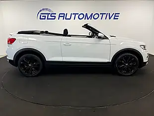 Used 2021 Volkswagen T-Roc Design Pure White - Interior and Exterior details 7