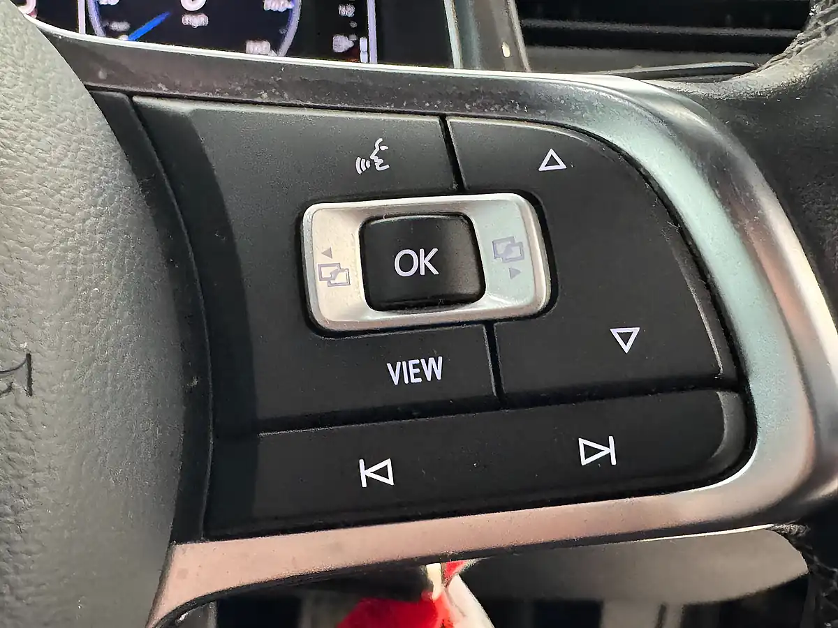 Used 2021 Volkswagen T-Roc R-Line Black - Interior and Exterior details 15