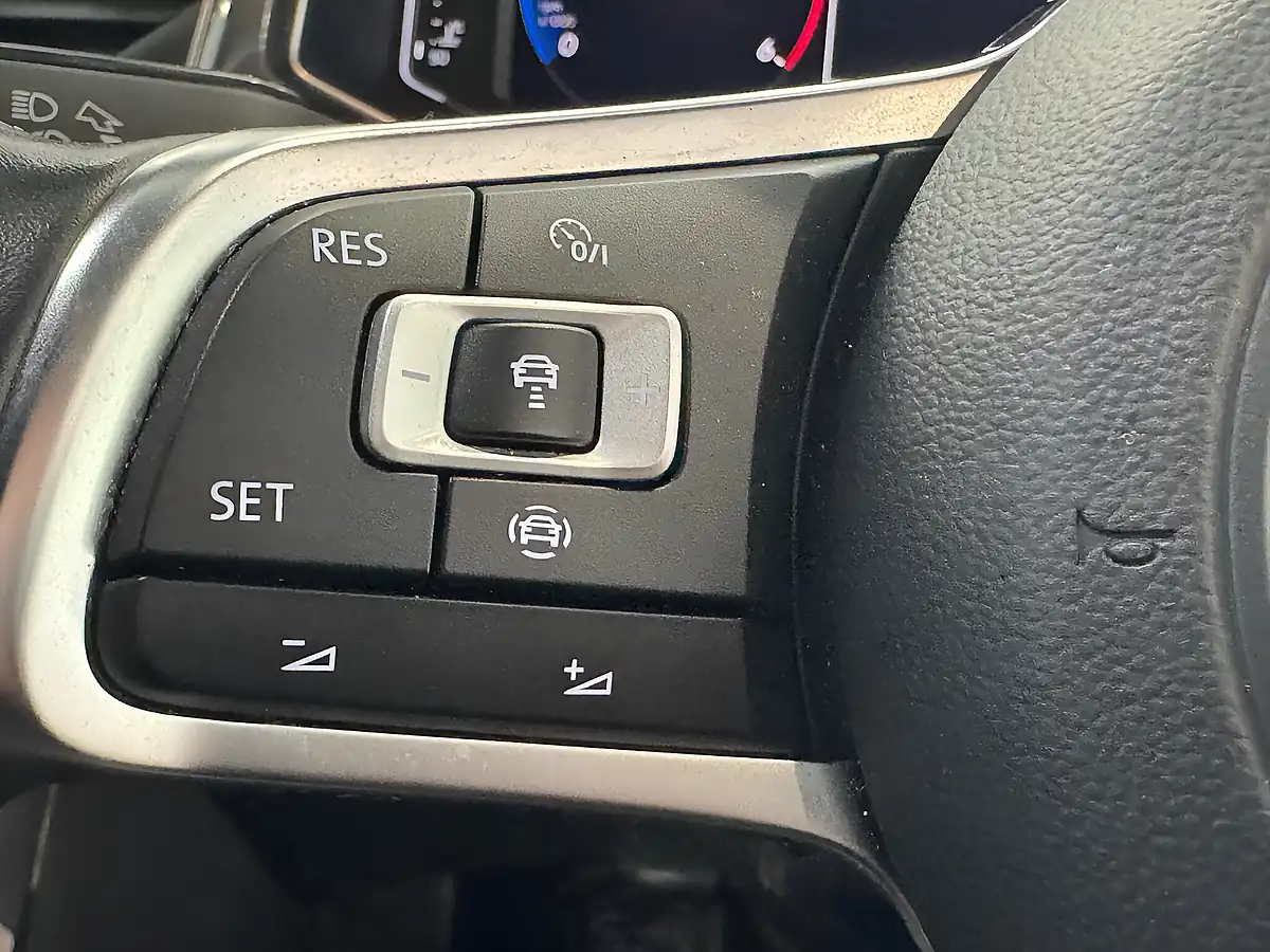 Used 2021 Volkswagen T-Roc R-Line Black - Interior and Exterior details 20