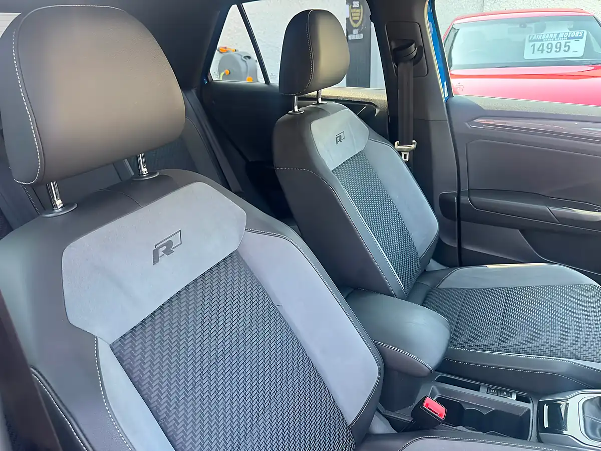 Used 2021 Volkswagen T-Roc R-Line Blue - Interior and Exterior details 6