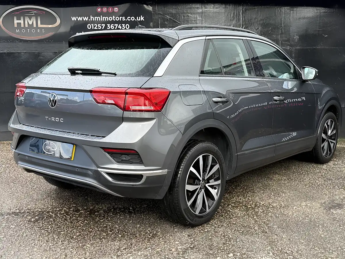 Used 2021 Volkswagen T-Roc Se Grey - Interior and Exterior details 8