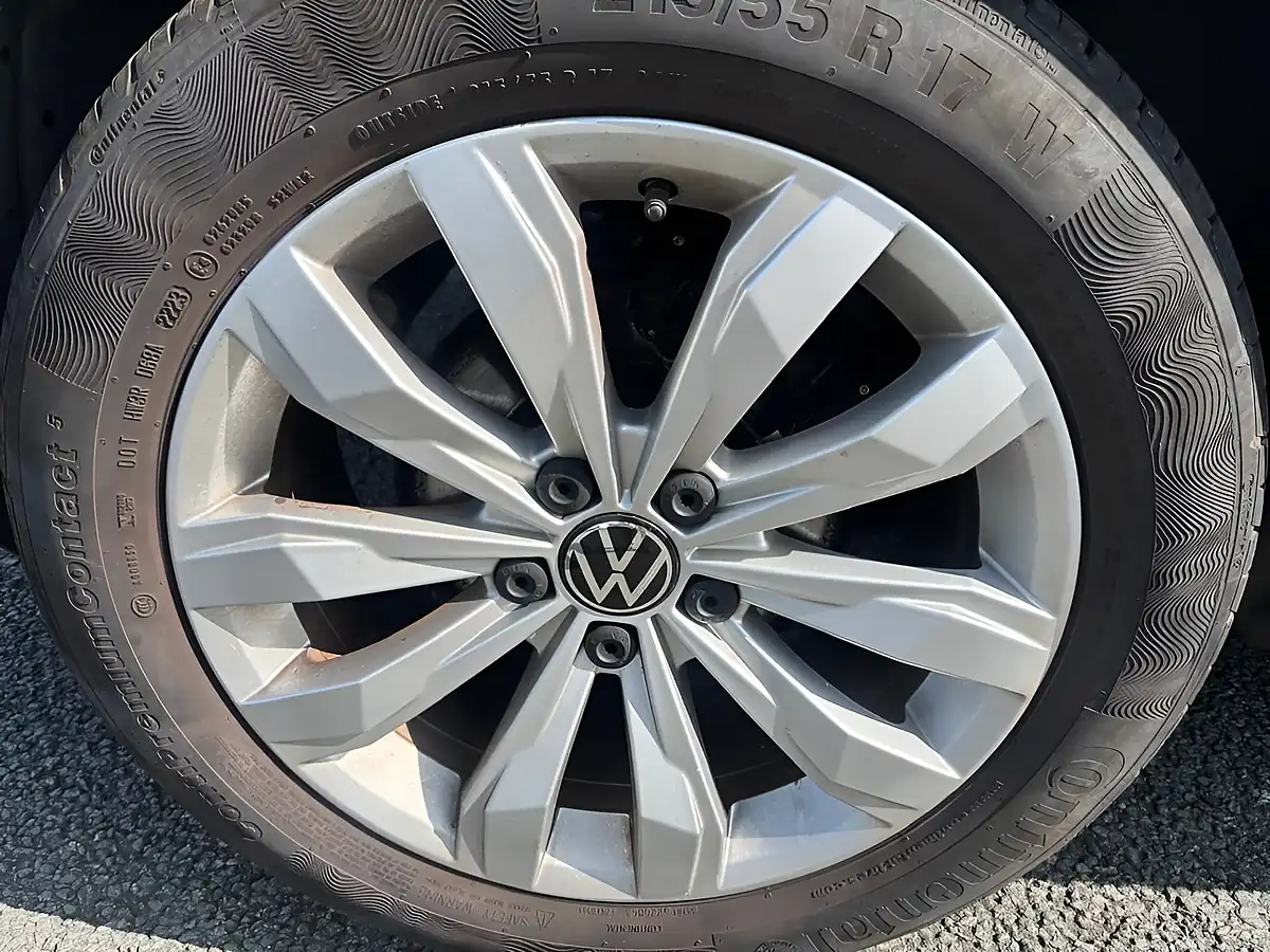 Used 2021 Volkswagen T-Roc Se Urano Grey - Interior and Exterior details 13