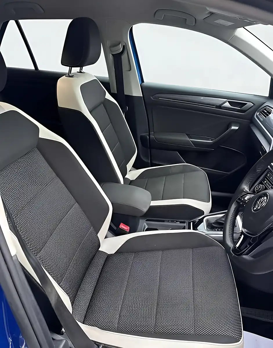 Used 2021 Volkswagen T-Roc Sel Blue - Interior and Exterior details 5
