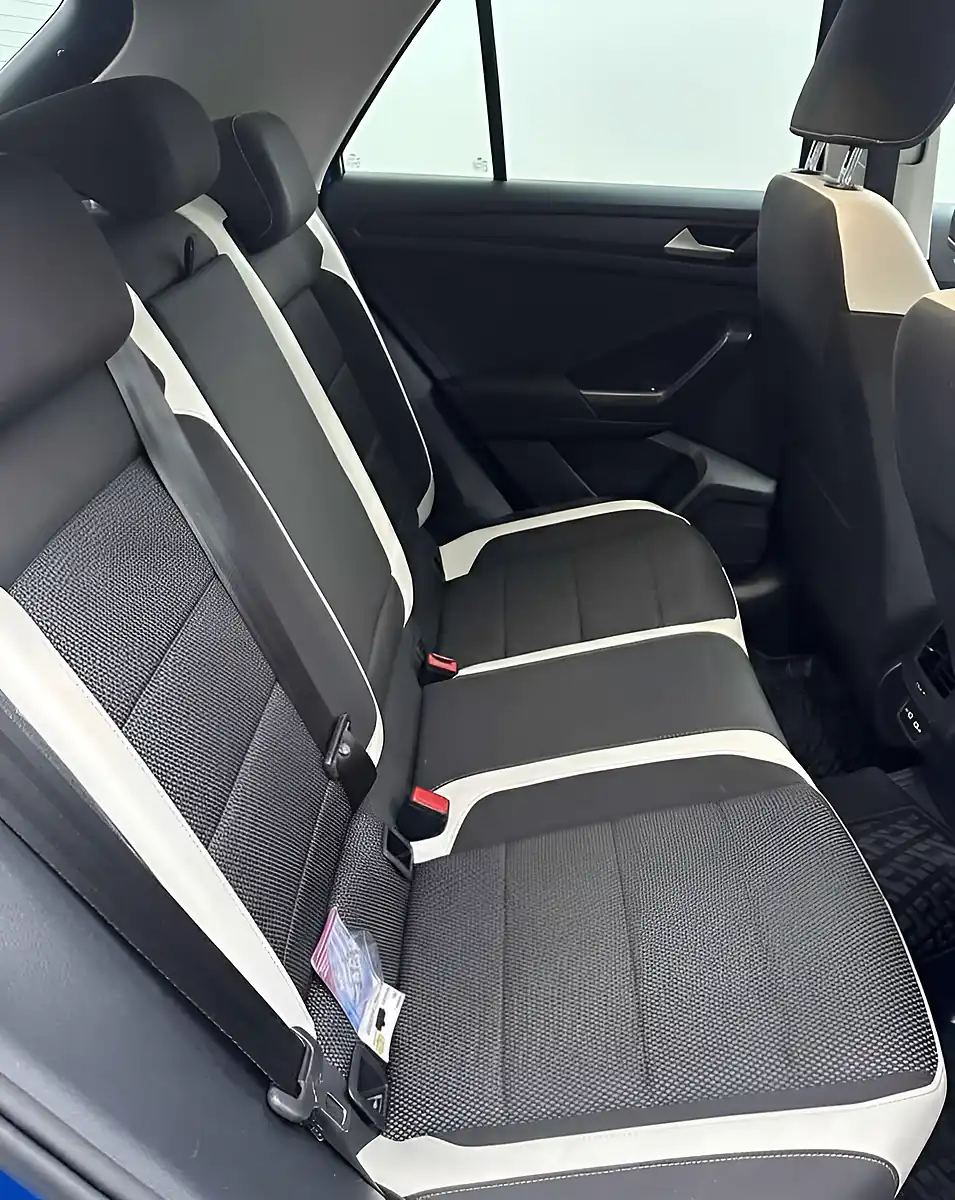 Used 2021 Volkswagen T-Roc Sel Blue - Interior and Exterior details 6