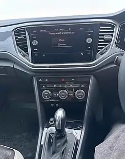 Used 2021 Volkswagen T-Roc Sel Blue - Interior and Exterior details 7