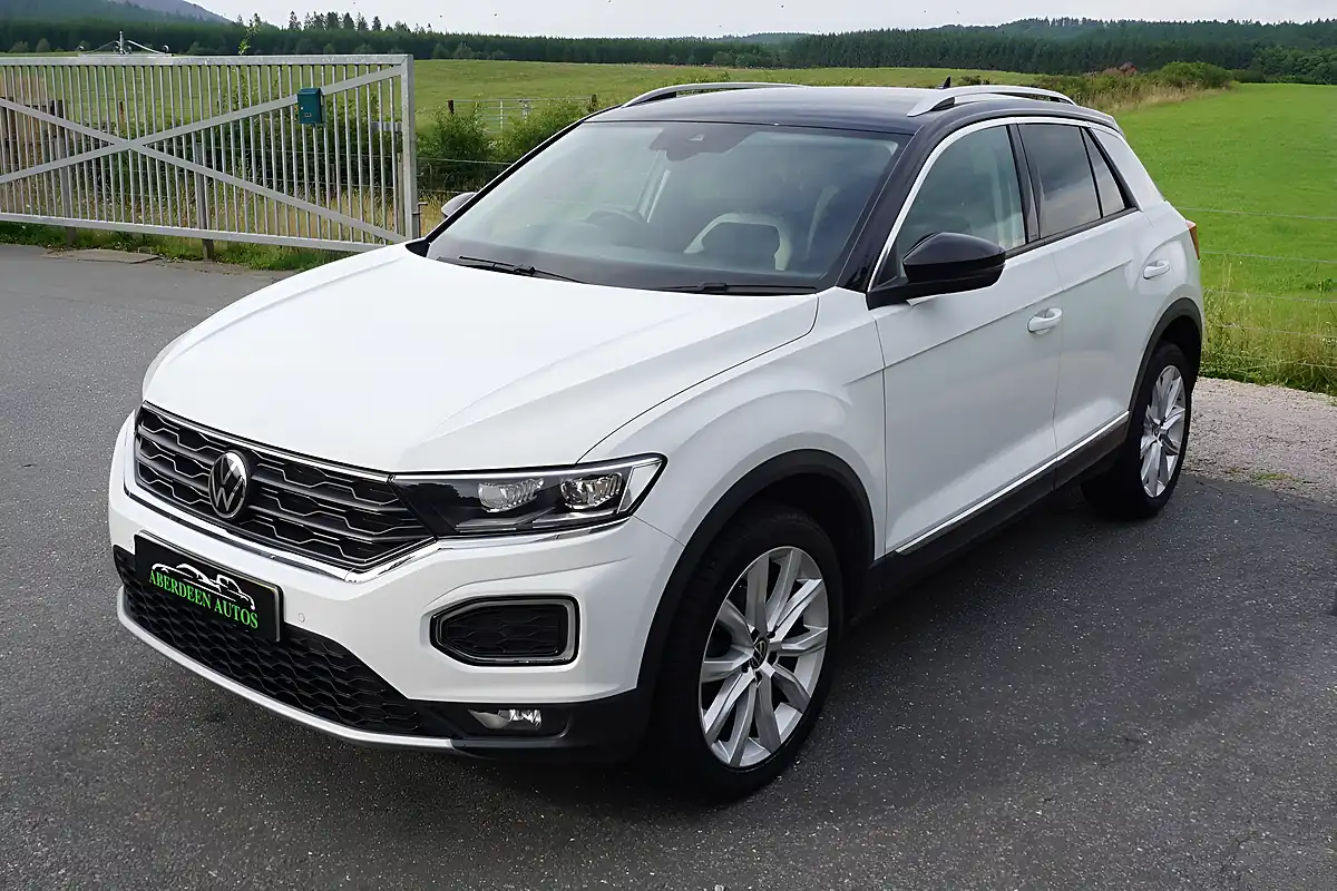 Used 2021 Volkswagen T-Roc Sel White - Interior and Exterior details 7