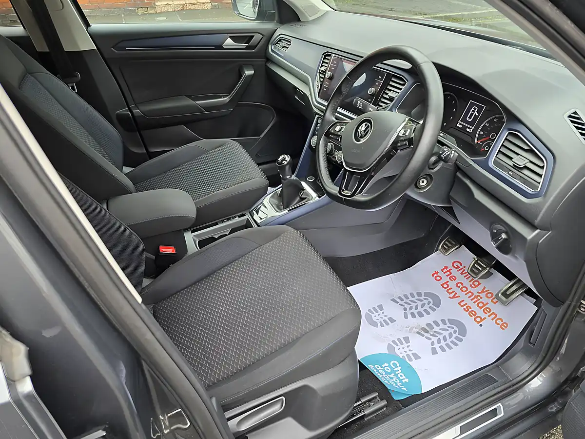 Used 2021 Volkswagen T-Roc United Grey - Interior and Exterior details 11