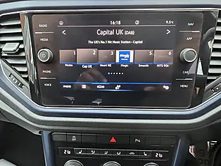 Used 2021 Volkswagen T-Roc United Grey - Interior and Exterior details 13