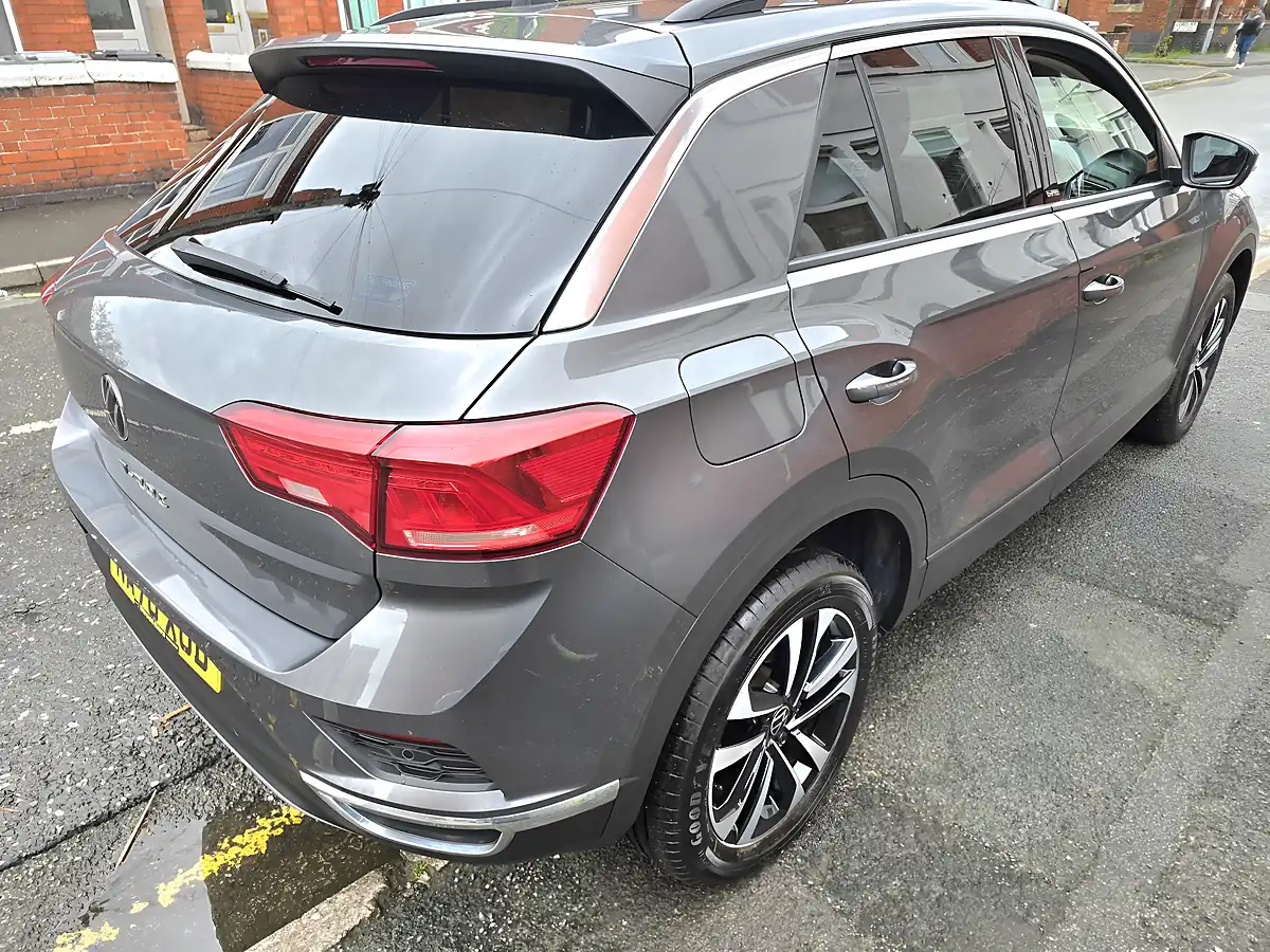 Used 2021 Volkswagen T-Roc United Grey - Interior and Exterior details 5