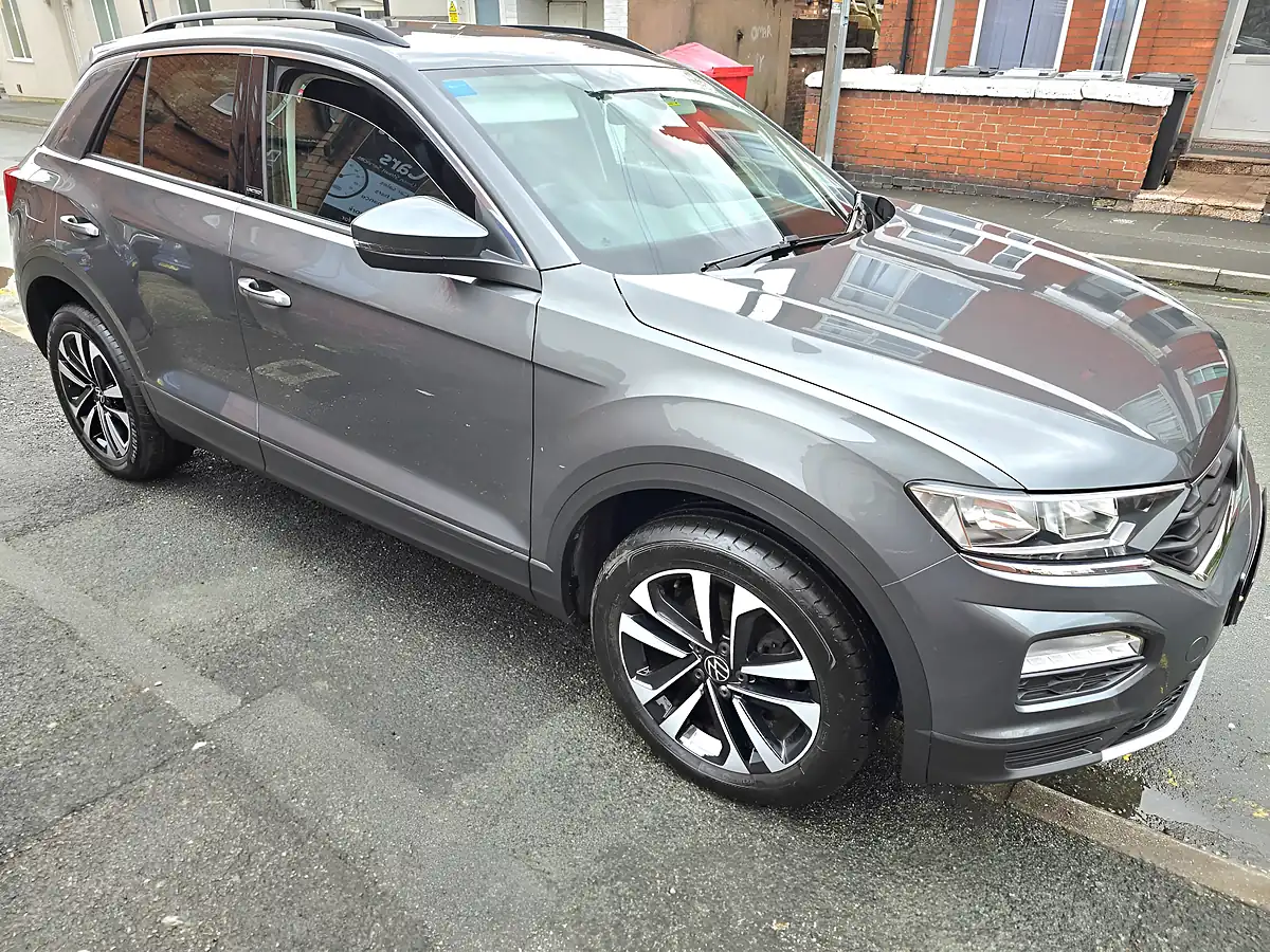Used 2021 Volkswagen T-Roc United Grey - Interior and Exterior details 6