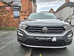 Used 2021 Volkswagen T-Roc United Grey - Interior and Exterior details 7
