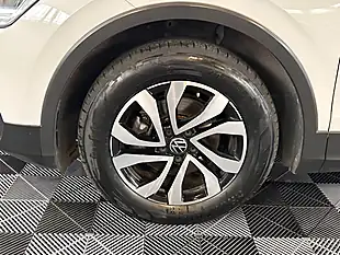 Used 2021 Volkswagen Tiguan Active - Interior and Exterior details 8