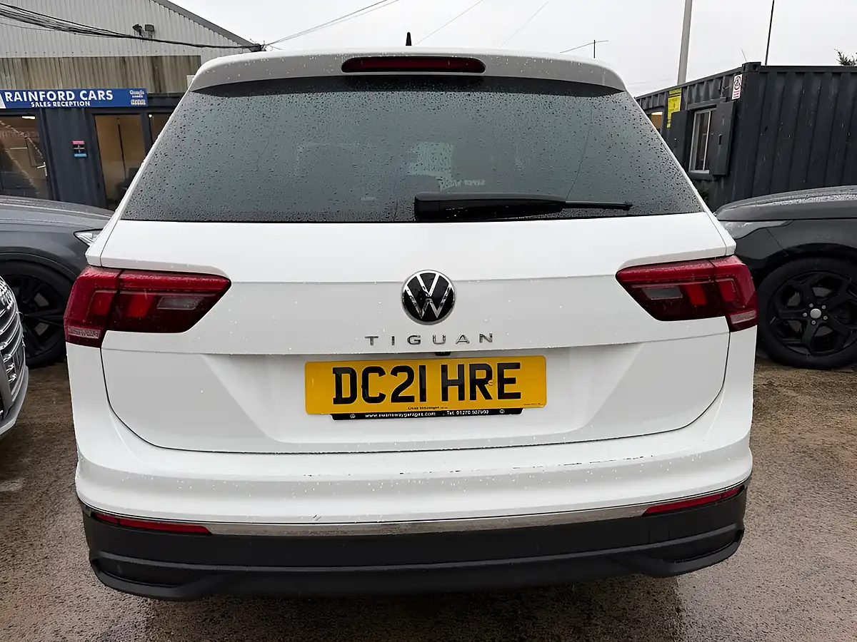 Used 2021 Volkswagen Tiguan Active White - Interior and Exterior details 4