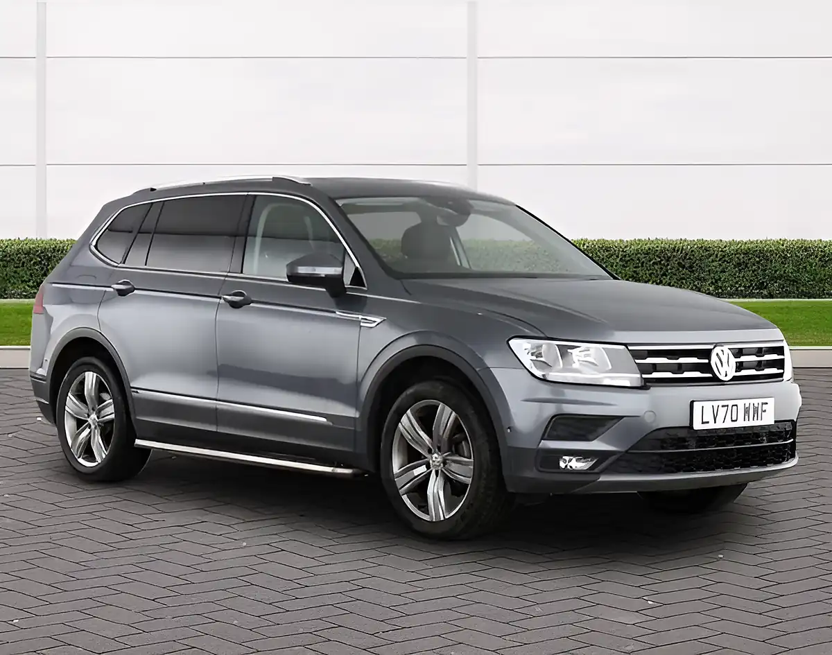 Used 2021 Volkswagen Tiguan Allspace Match - Front View