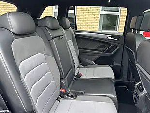 Used 2021 Volkswagen Tiguan Allspace R-Line Tech Blue - Interior and Exterior details 16