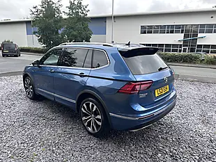 Used 2021 Volkswagen Tiguan Allspace R-Line Tech Blue - Interior and Exterior details 6