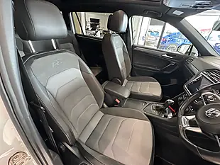 Used 2021 Volkswagen Tiguan Allspace R-Line Tech White - Interior and Exterior details 11