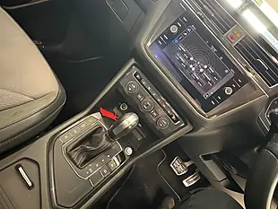 Used 2021 Volkswagen Tiguan Allspace R-Line Tech White - Interior and Exterior details 13