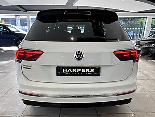 Used 2021 Volkswagen Tiguan Allspace R-Line Tech White - Interior and Exterior details 5