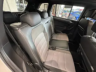 Used 2021 Volkswagen Tiguan Allspace R-Line Tech White - Interior and Exterior details 9