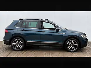 Used 2021 Volkswagen Tiguan Elegance Nightshade Blue - Interior and Exterior details 2