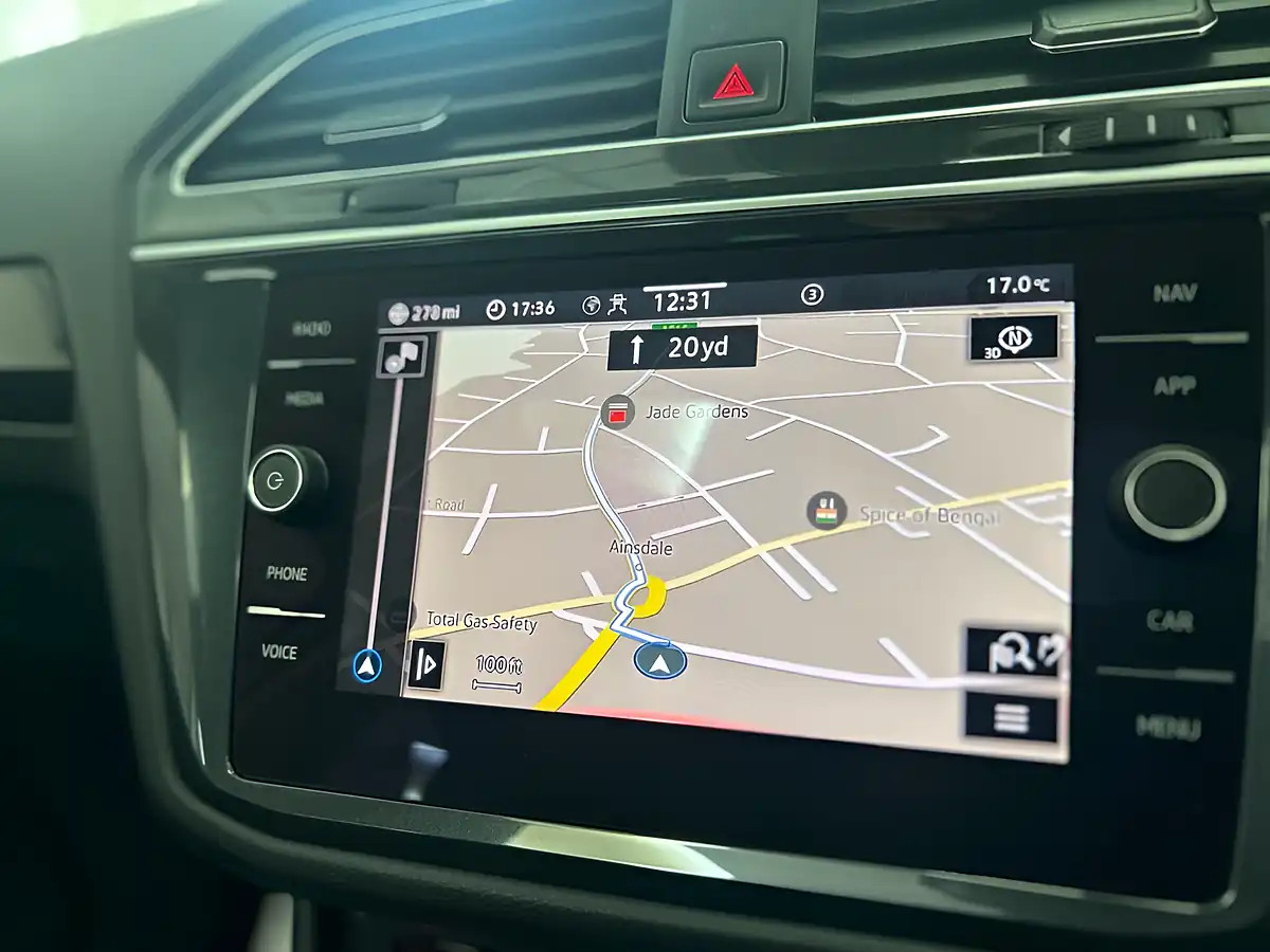 Used 2021 Volkswagen Tiguan Elegance Silver - Interior and Exterior details 14